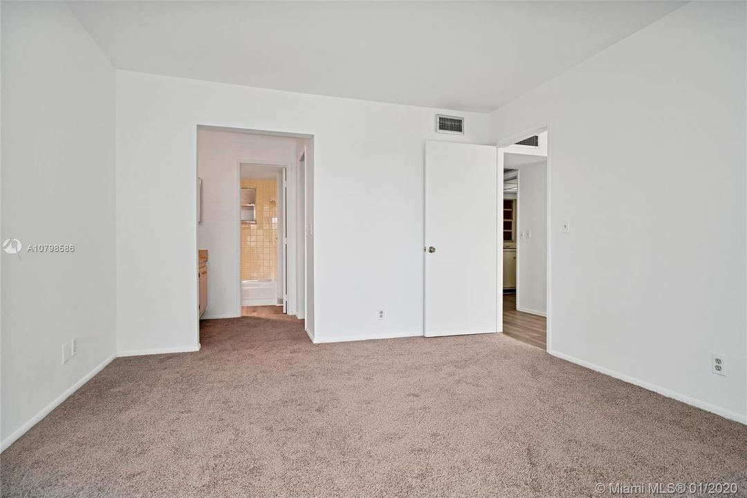 Recently Sold: $94,900 (1 beds, 1 baths, 645 Square Feet)
