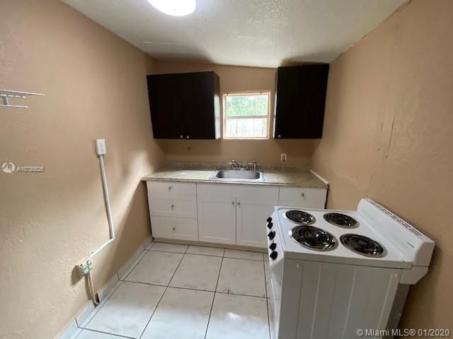 Recently Rented: $1,250 (2 beds, 2 baths, 1114 Square Feet)
