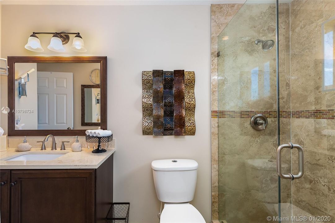 Super Finishes in the elegant Guest Bathroom