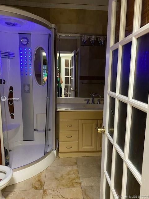 Recently Rented: $2,500 (2 beds, 1 baths, 1710 Square Feet)