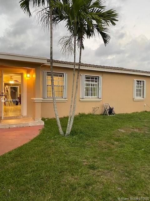 Recently Rented: $2,500 (2 beds, 1 baths, 1710 Square Feet)