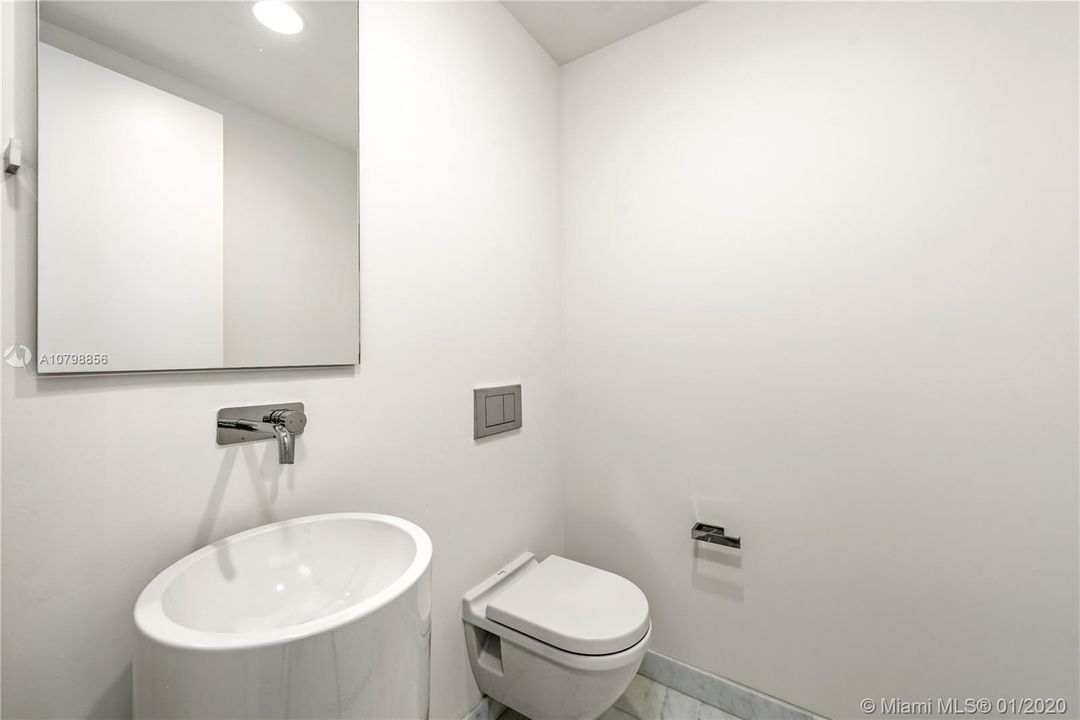 Recently Rented: $30,000 (3 beds, 4 baths, 3992 Square Feet)