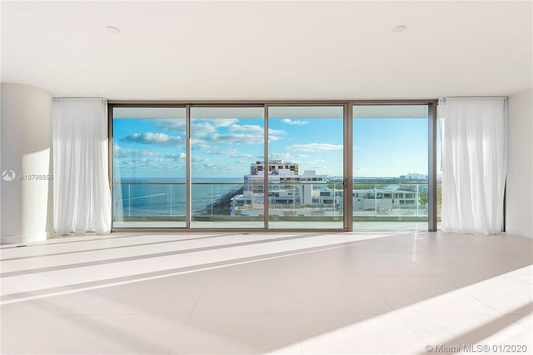 Recently Rented: $30,000 (3 beds, 4 baths, 3992 Square Feet)