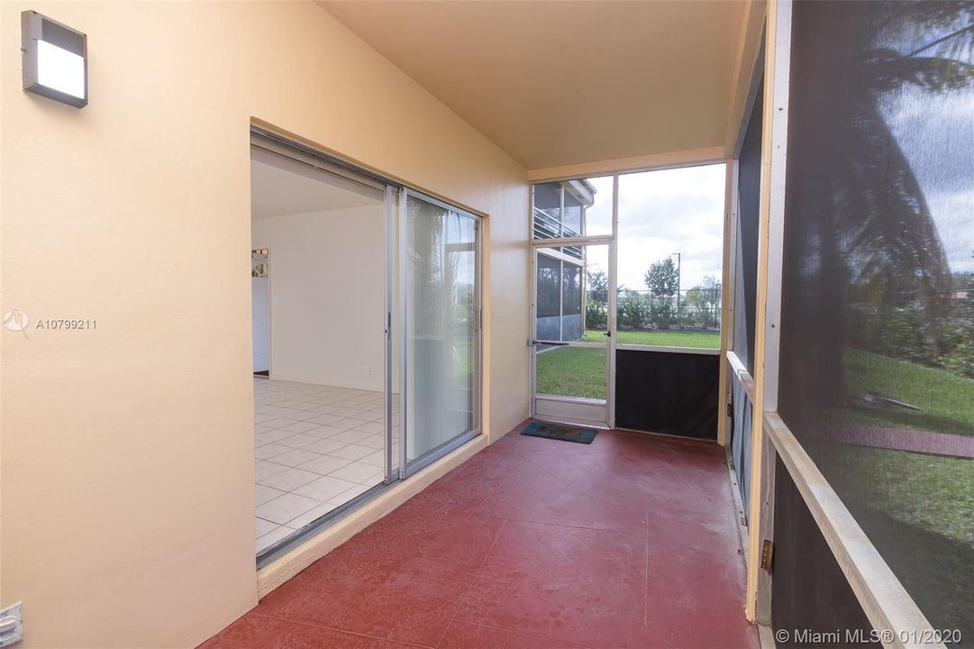 Recently Rented: $1,200 (2 beds, 1 baths, 0 Square Feet)
