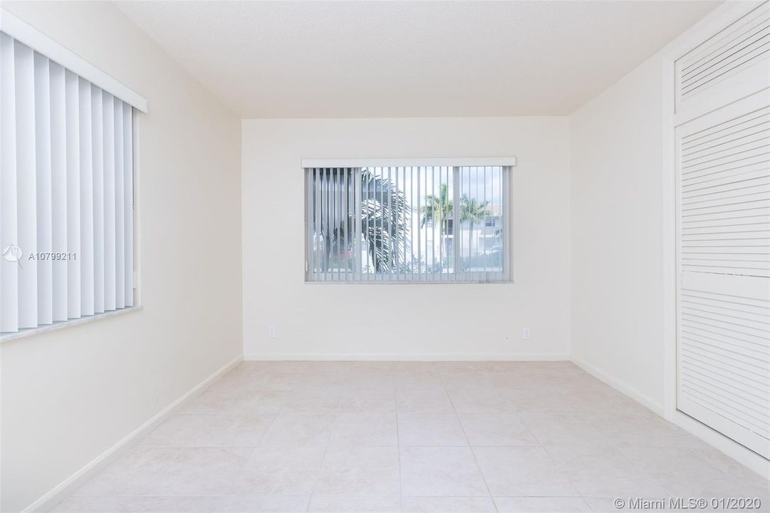 Recently Rented: $1,200 (2 beds, 1 baths, 0 Square Feet)