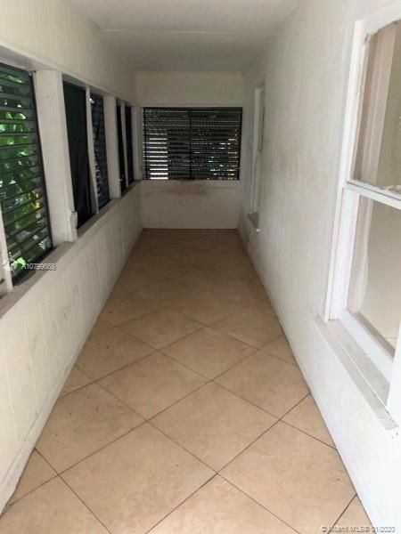 Recently Sold: $119,000 (2 beds, 2 baths, 1066 Square Feet)