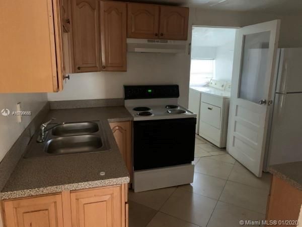 Recently Sold: $119,000 (2 beds, 2 baths, 1066 Square Feet)