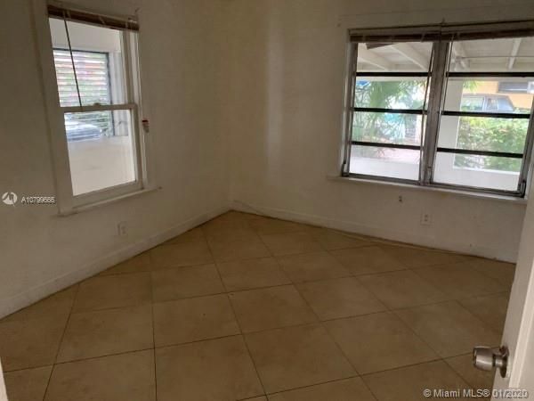 Recently Sold: $119,000 (2 beds, 2 baths, 1066 Square Feet)