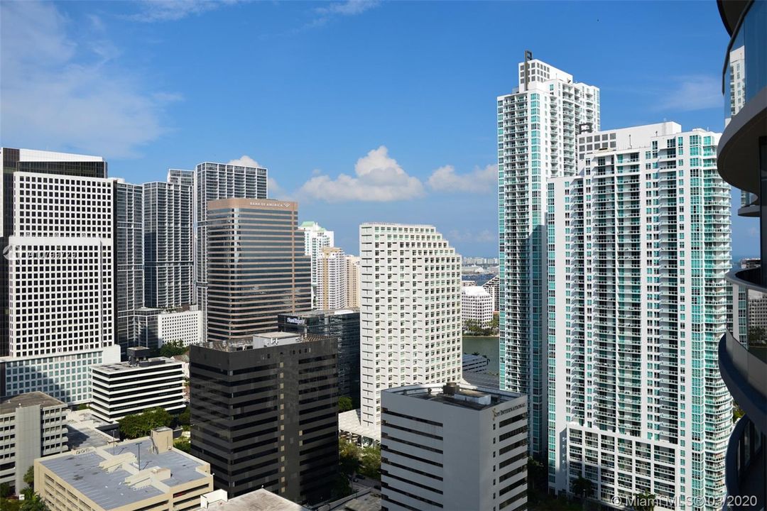 Recently Sold: $1,250,000 (2 beds, 2 baths, 1446 Square Feet)