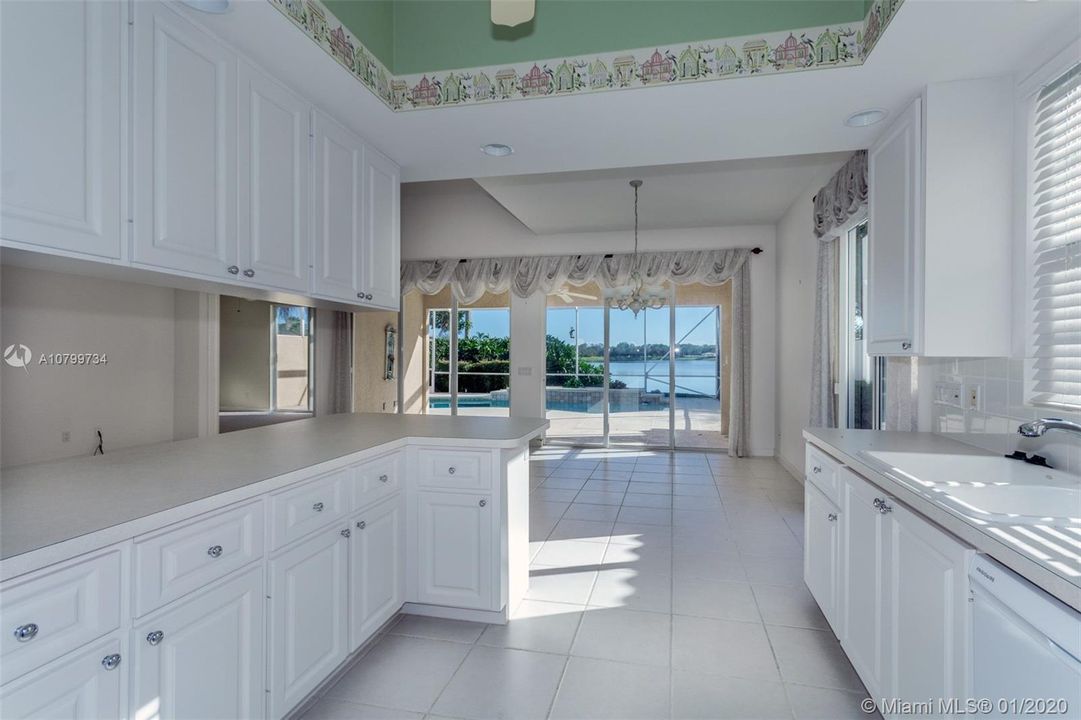 Recently Sold: $419,000 (3 beds, 2 baths, 2000 Square Feet)