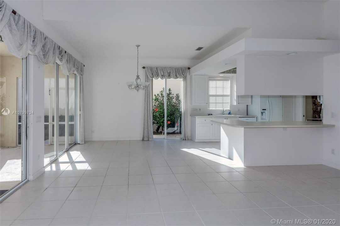 Recently Sold: $419,000 (3 beds, 2 baths, 2000 Square Feet)