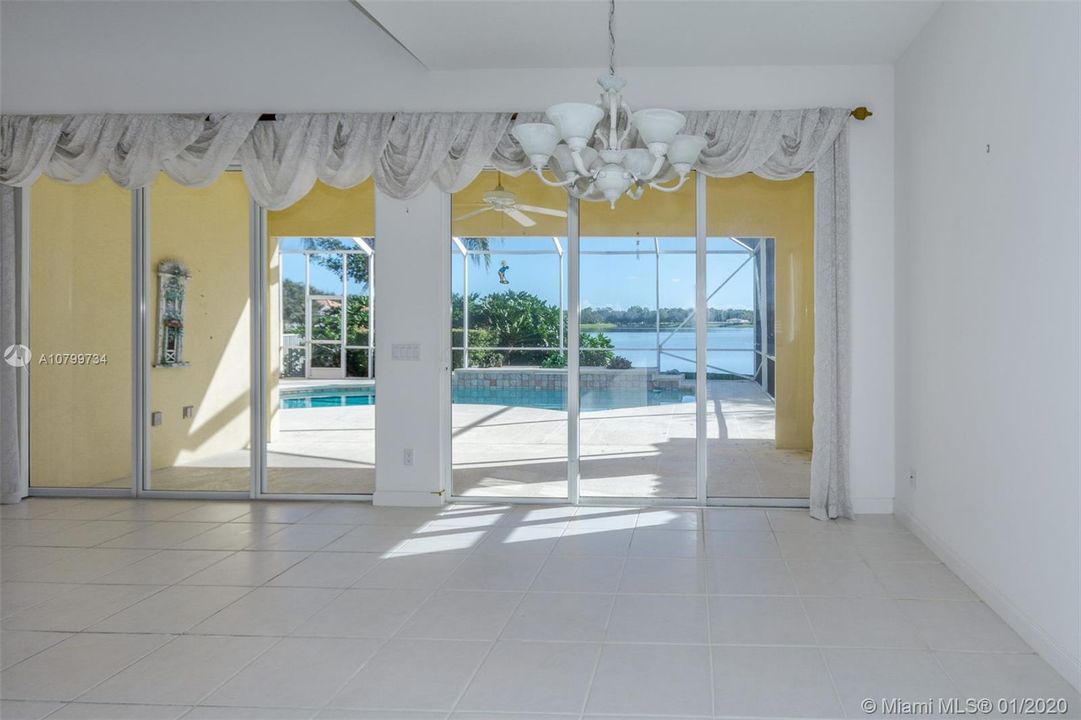 Recently Sold: $419,000 (3 beds, 2 baths, 2000 Square Feet)