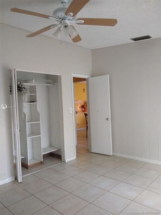 Recently Rented: $750 (1 beds, 1 baths, 1114 Square Feet)