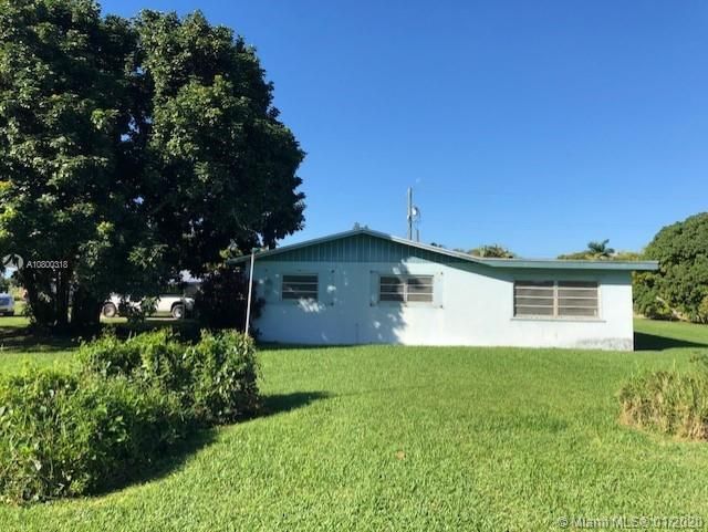 Recently Sold: $349,000 (3 beds, 2 baths, 1344 Square Feet)