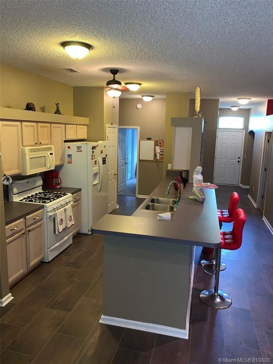Recently Sold: $290,000 (6 beds, 3 baths, 0 Square Feet)