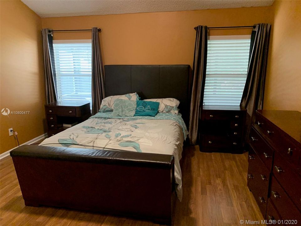 Recently Sold: $290,000 (6 beds, 3 baths, 0 Square Feet)
