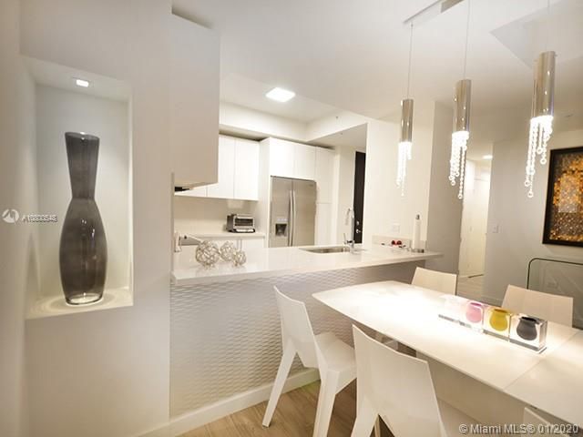 Недавно арендовано: $4,500 (3 спален, 2 ванн, 1438 Квадратных фут)