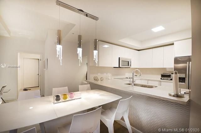 Недавно арендовано: $4,500 (3 спален, 2 ванн, 1438 Квадратных фут)