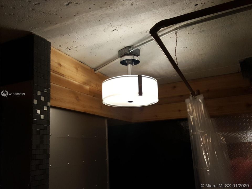 Vendido Recientemente: $164,818 (2 camas, 2 baños, 1048 Pies cuadrados)