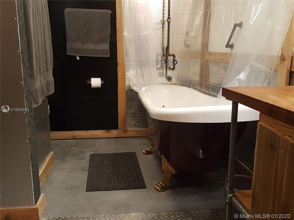 Vendido Recientemente: $164,818 (2 camas, 2 baños, 1048 Pies cuadrados)