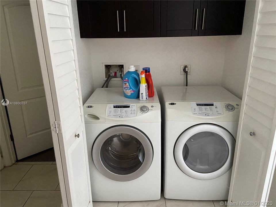 Недавно арендовано: $2,750 (3 спален, 2 ванн, 1577 Квадратных фут)