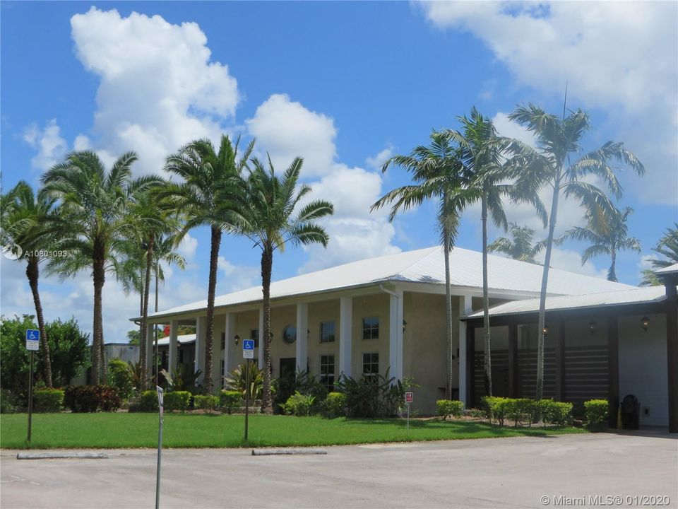 Vendido Recientemente: $155,000 (1.25 acres)