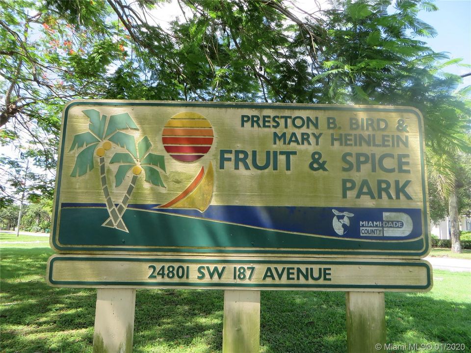 Vendido Recientemente: $155,000 (1.25 acres)