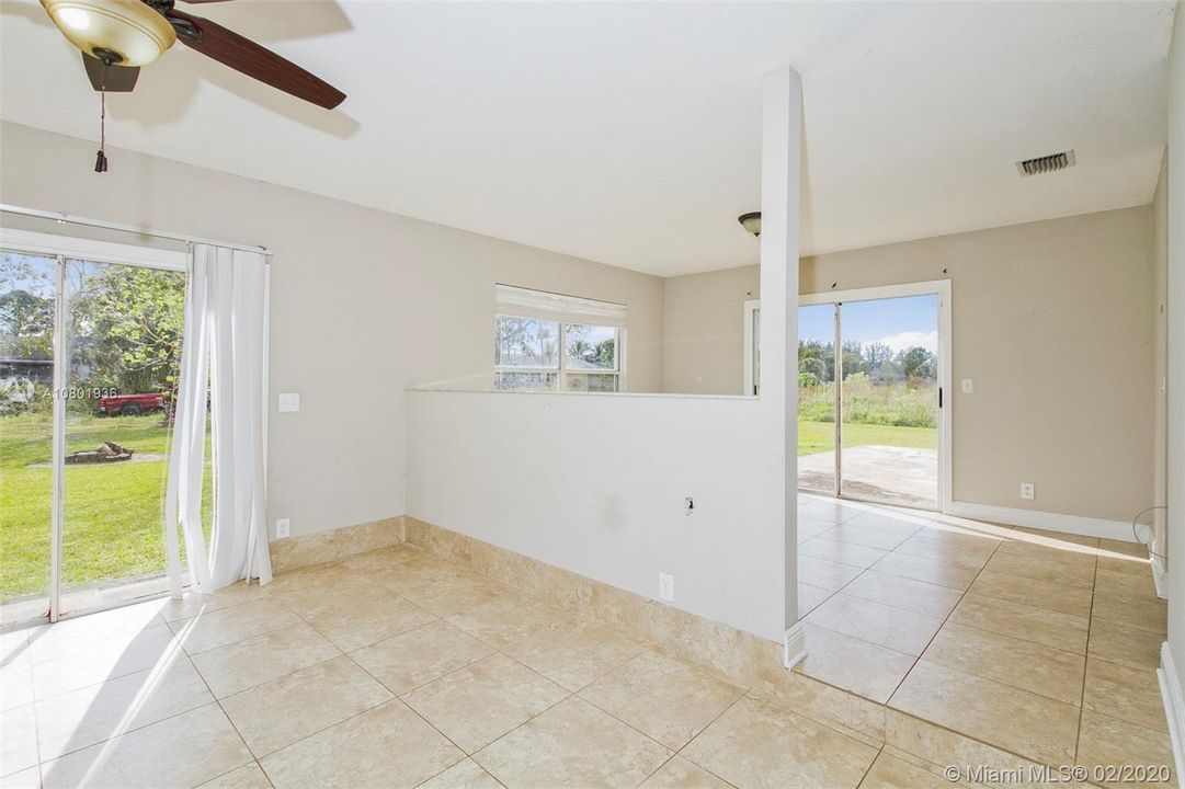 Recently Sold: $395,900 (4 beds, 2 baths, 2428 Square Feet)