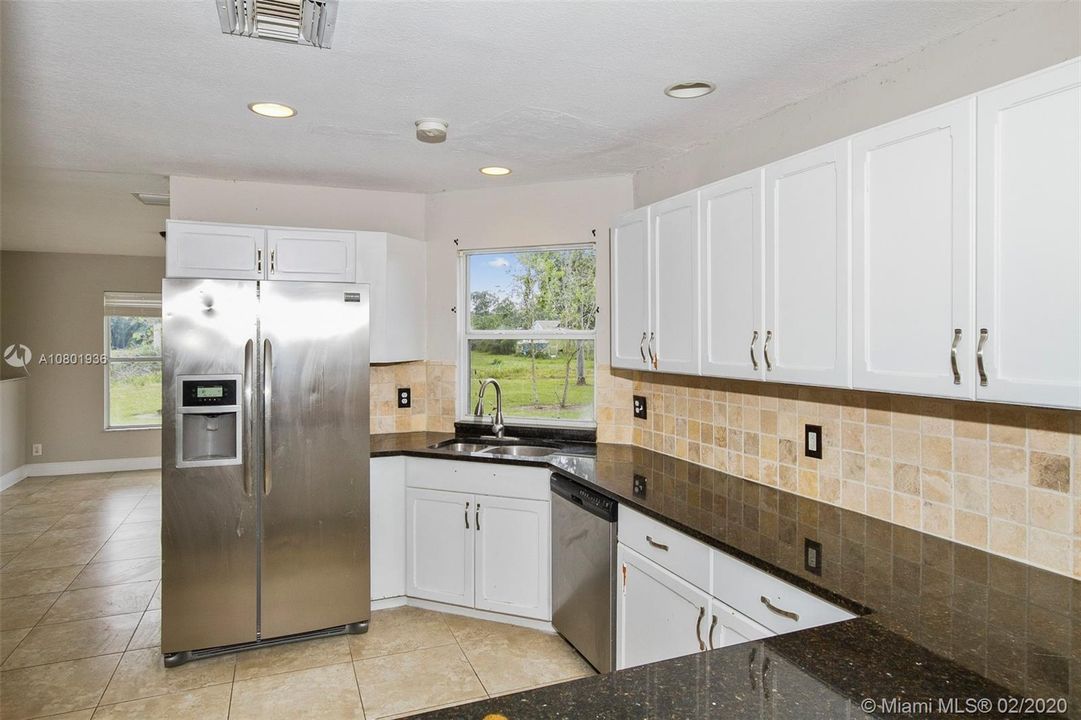 Recently Sold: $395,900 (4 beds, 2 baths, 2428 Square Feet)