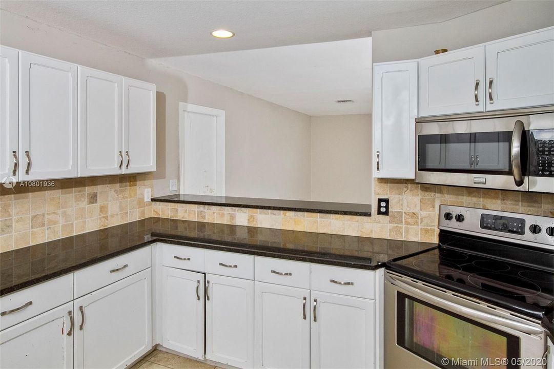 Recently Sold: $395,900 (4 beds, 2 baths, 2428 Square Feet)