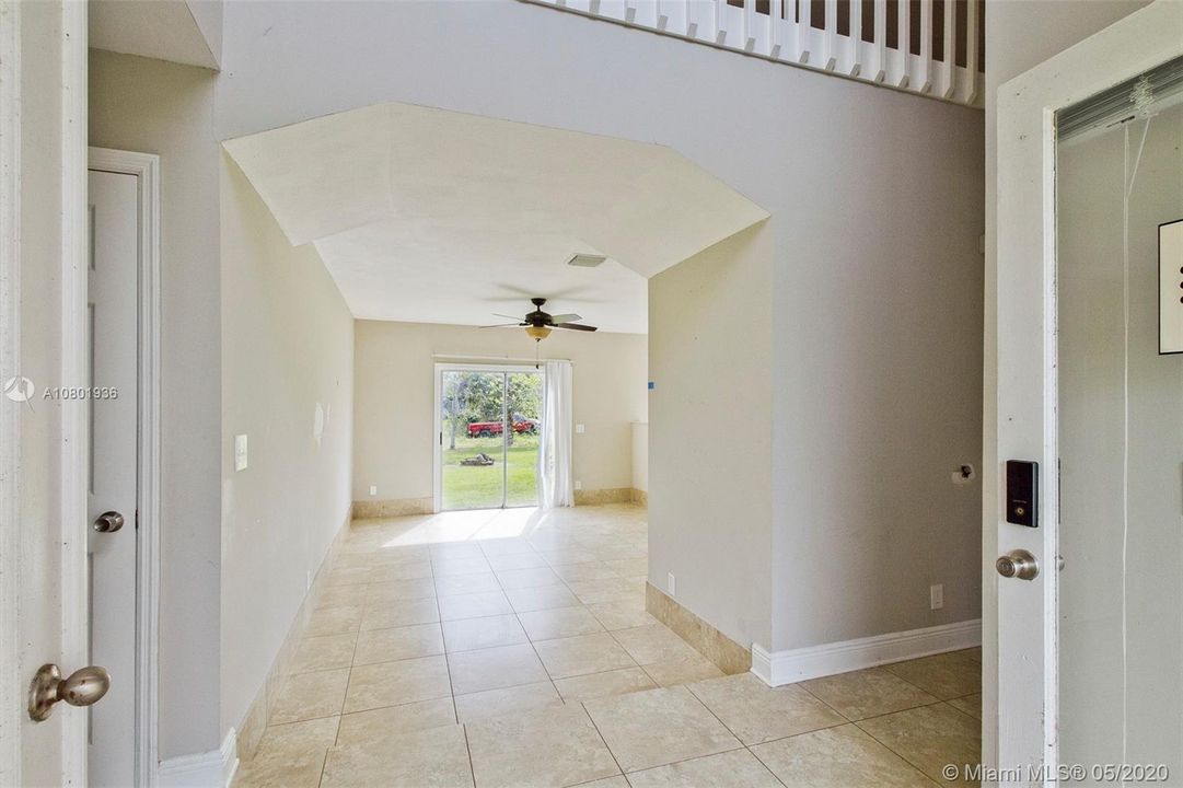 Recently Sold: $395,900 (4 beds, 2 baths, 2428 Square Feet)