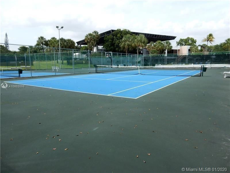 Recientemente alquilado: $1,200 (2 camas, 2 baños, 1296 Pies cuadrados)