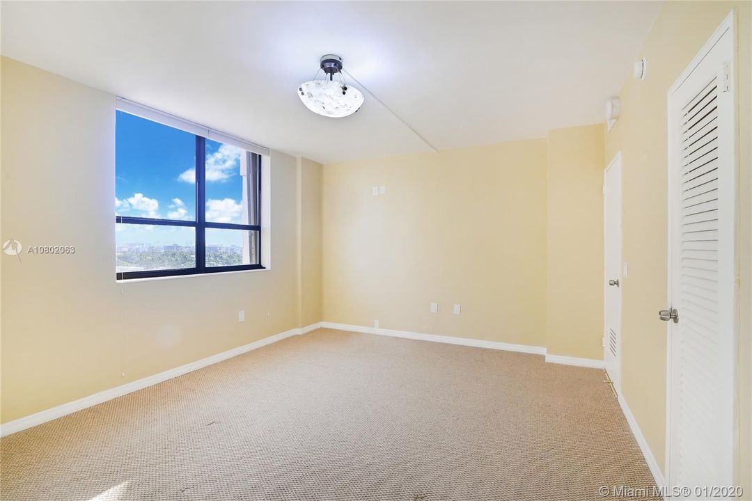 Vendido Recientemente: $300,000 (1 camas, 1 baños, 1019 Pies cuadrados)