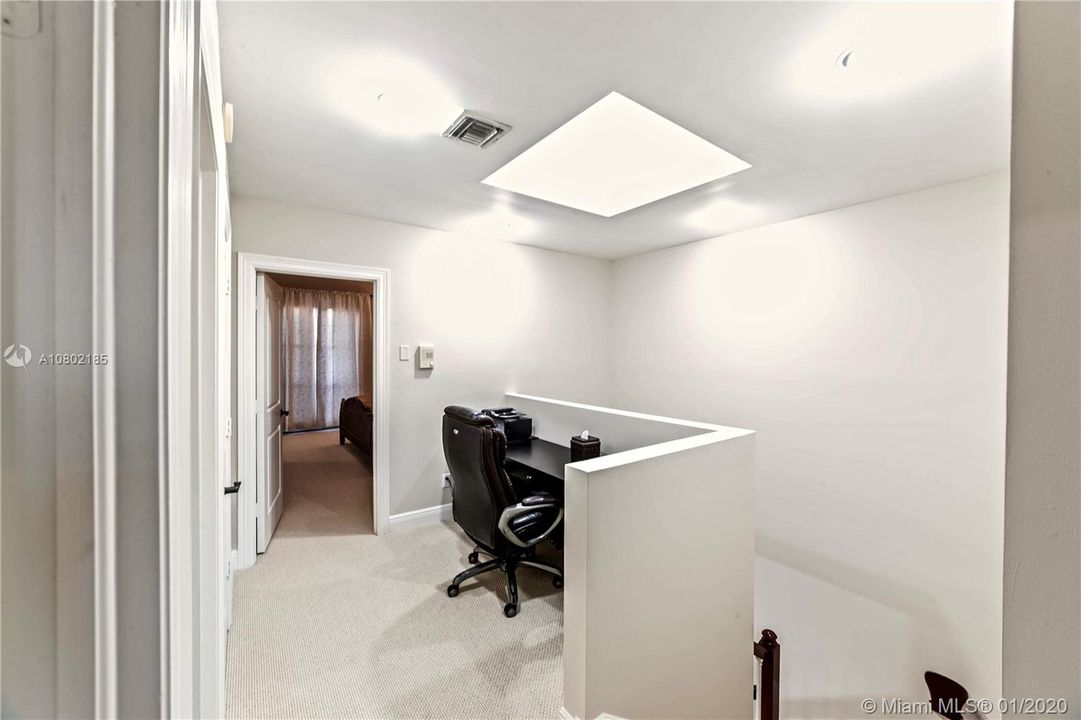 OFFICE CUBBY