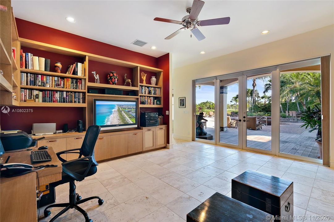 Office / Den