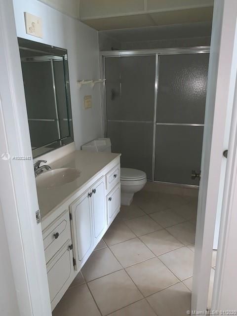 Недавно арендовано: $1,750 (2 спален, 2 ванн, 1106 Квадратных фут)