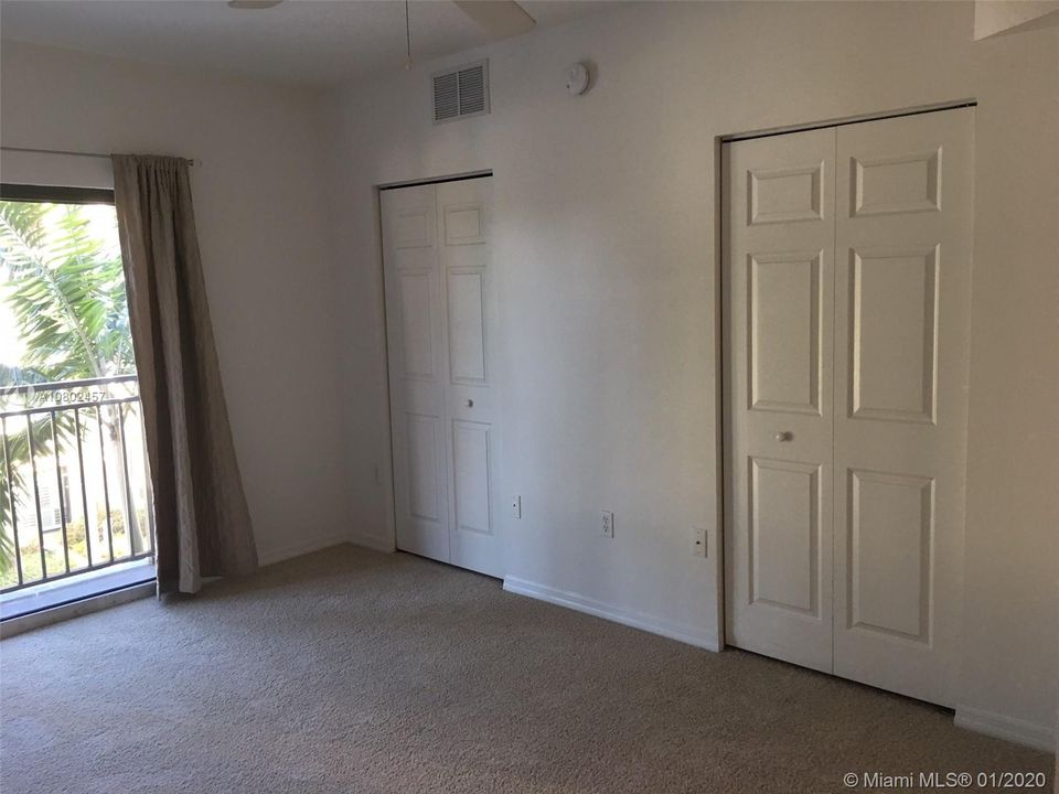 最近租的: $1,400 (1 贝兹, 1 浴室, 685 平方英尺)