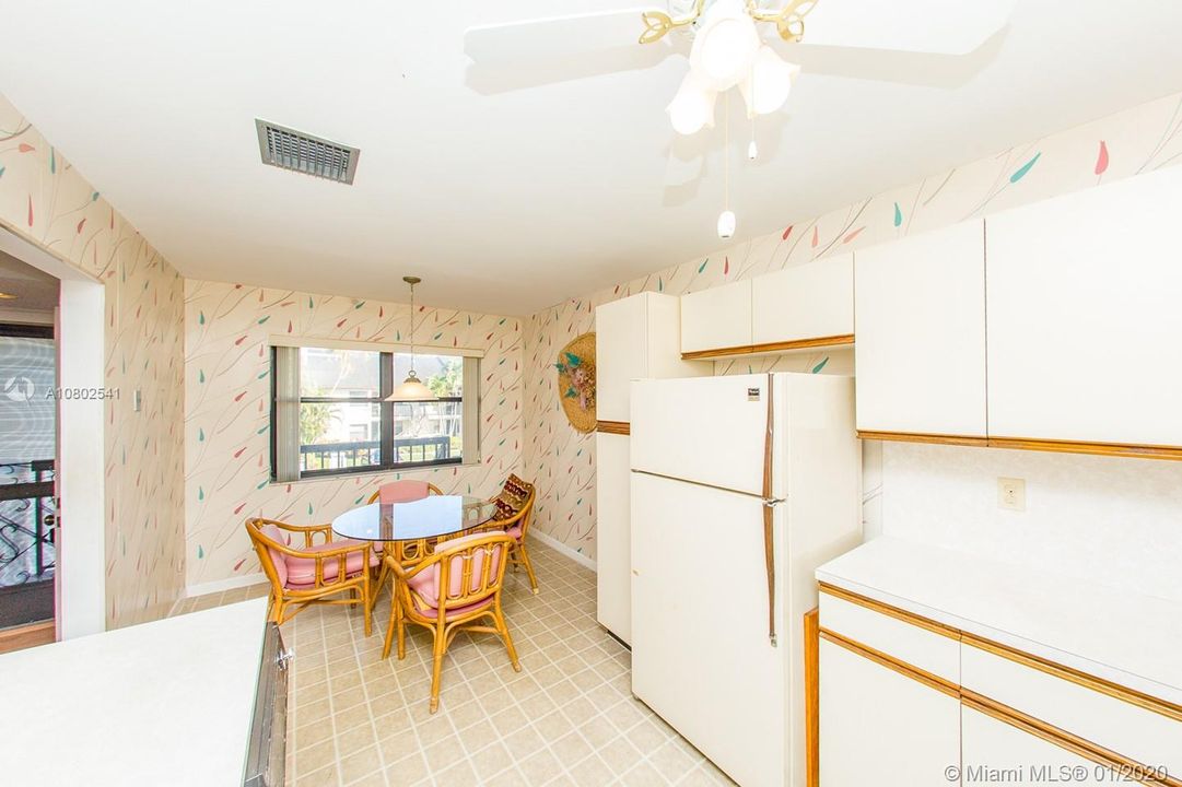 Recently Sold: $79,999 (2 beds, 2 baths, 1072 Square Feet)
