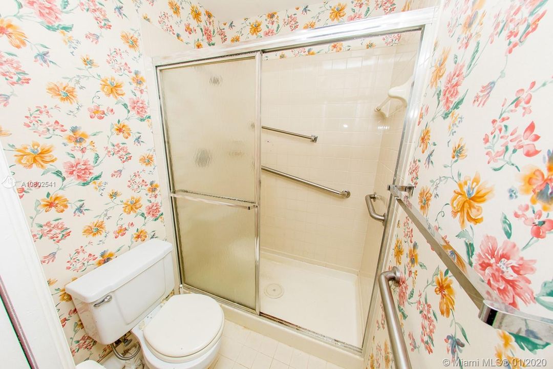 Recently Sold: $79,999 (2 beds, 2 baths, 1072 Square Feet)