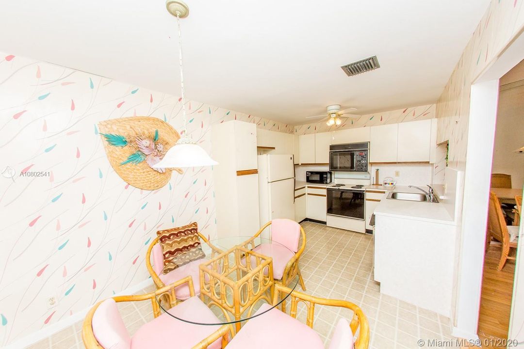 Recently Sold: $79,999 (2 beds, 2 baths, 1072 Square Feet)
