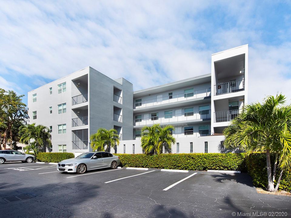 Recently Sold: $149,900 (1 beds, 1 baths, 620 Square Feet)