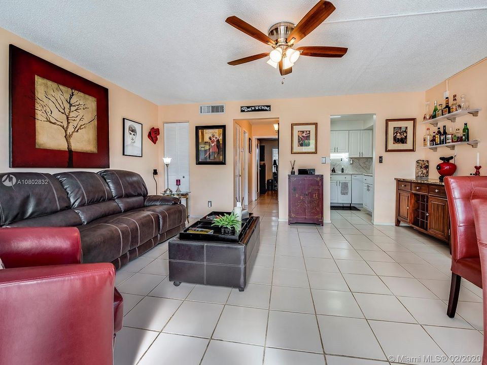 Recently Sold: $149,900 (1 beds, 1 baths, 620 Square Feet)