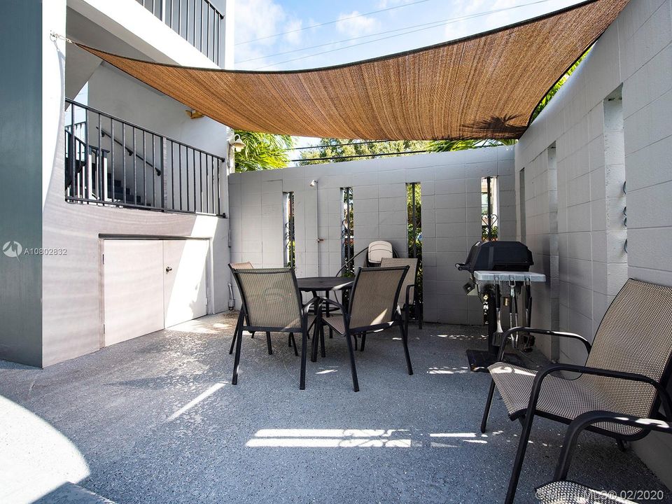 Recently Sold: $149,900 (1 beds, 1 baths, 620 Square Feet)