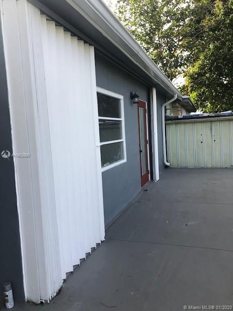 Recientemente alquilado: $1,500 (3 camas, 1 baños, 919 Pies cuadrados)