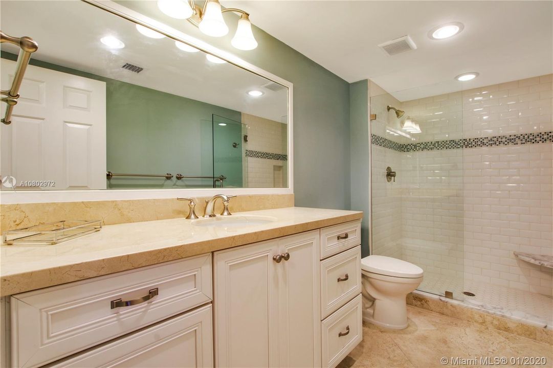 2nd Bathroom