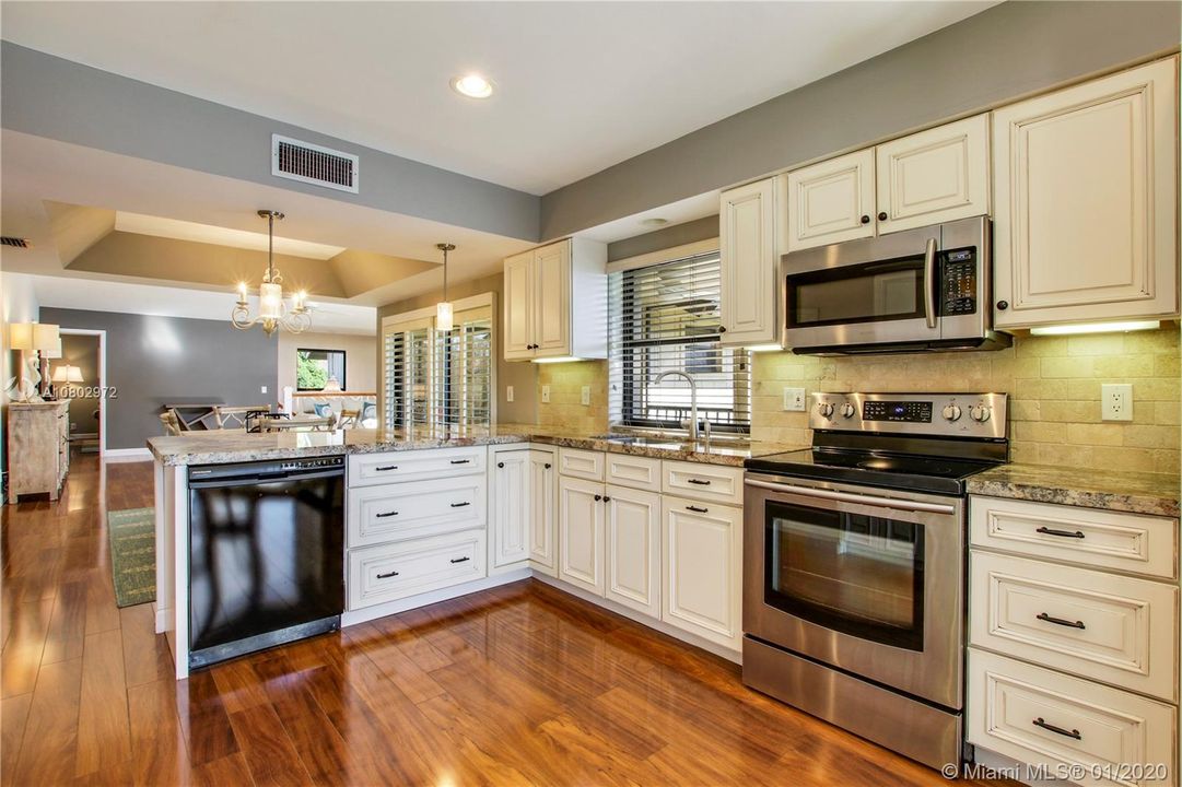 Spacious Kitchen