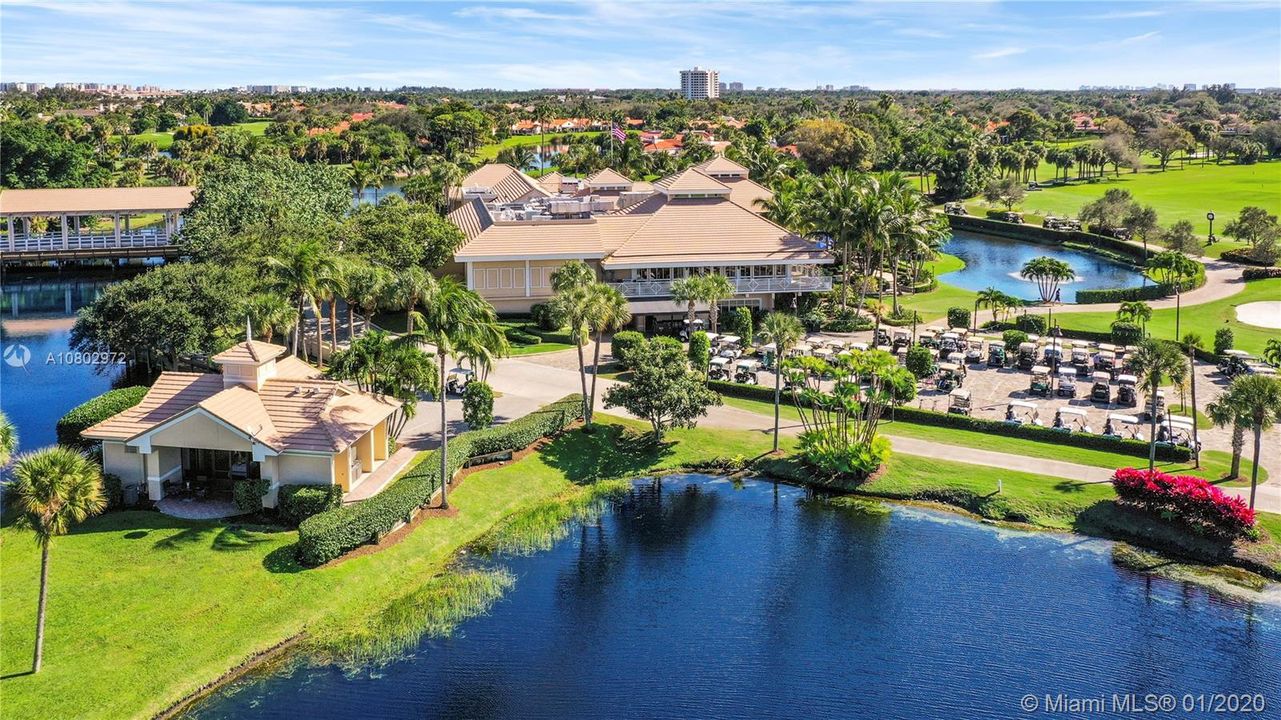 Jonathans Landing Clubhouse