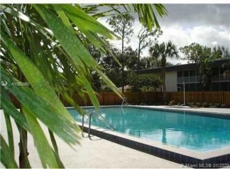 Recently Rented: $1,015 (2 beds, 2 baths, 932 Square Feet)