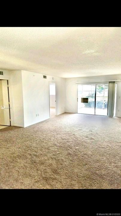 Recently Sold: $110,000 (1 beds, 1 baths, 830 Square Feet)