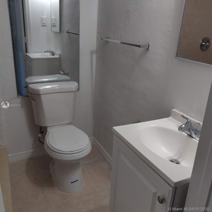 Recently Rented: $800 (1 beds, 1 baths, 0 Square Feet)